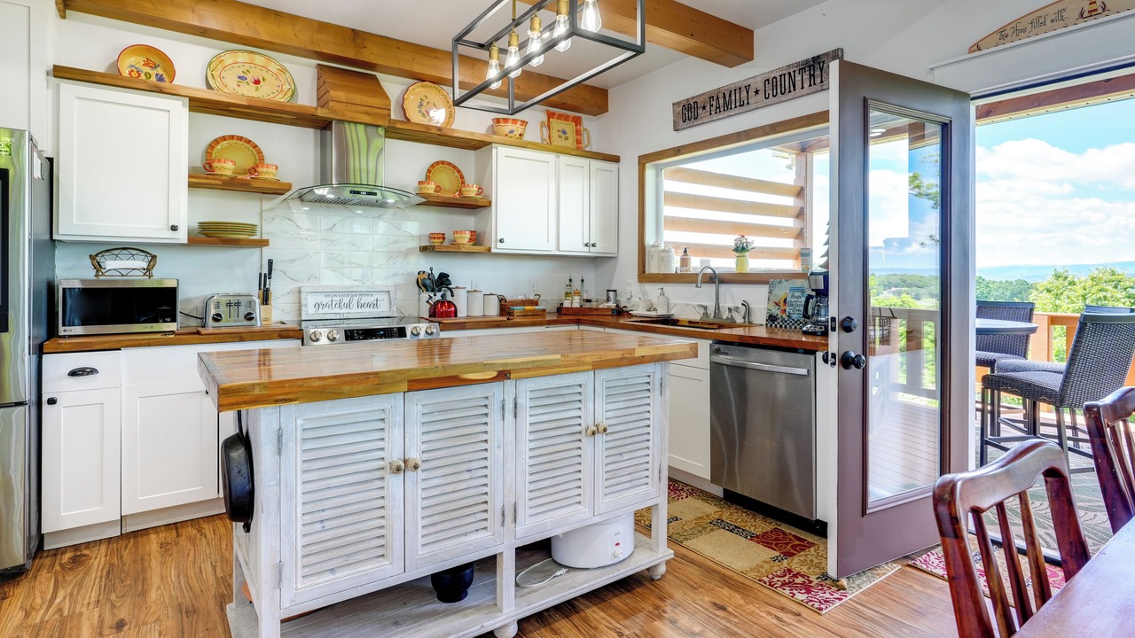 Photo of Kitchen in Graysville