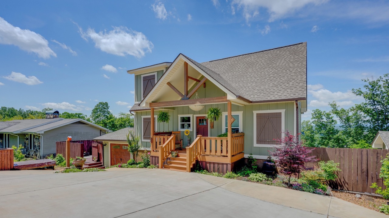 Photo of Outdoor in Graysville