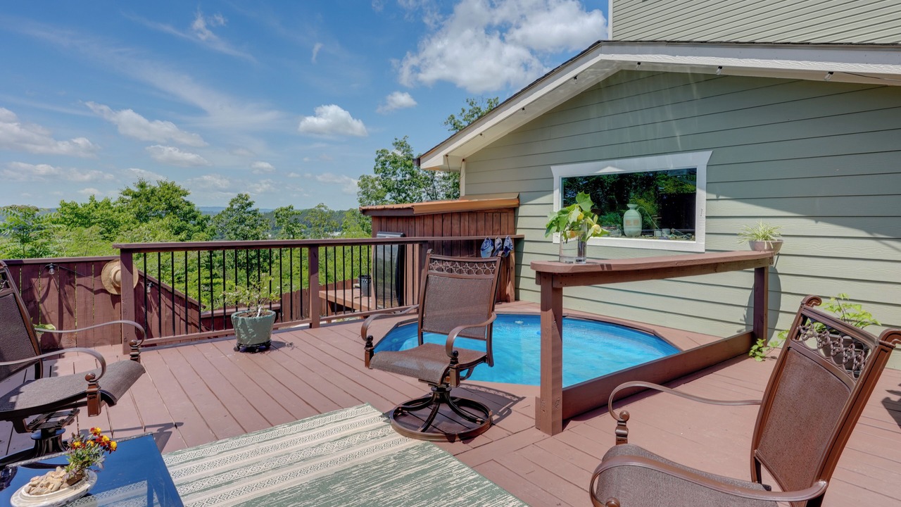 Photo of Outdoor in Graysville