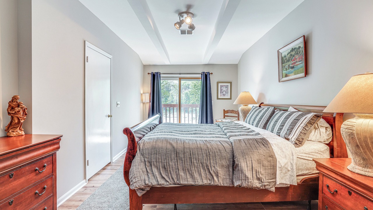 Photo of Others in Finesville