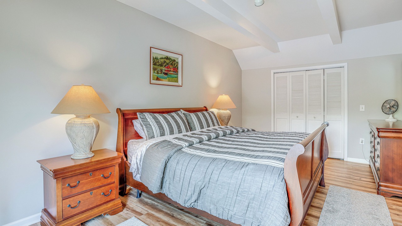 Photo of Others in Finesville