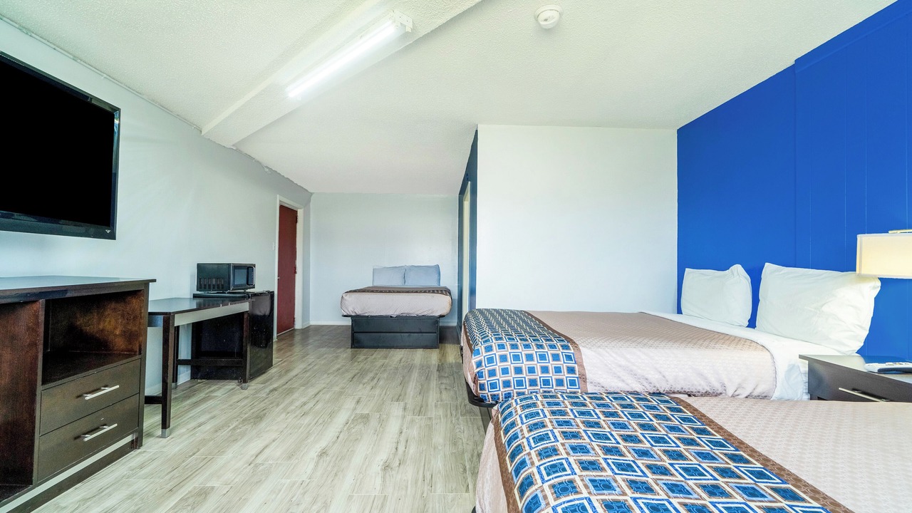 Photo of Bedroom in Independence