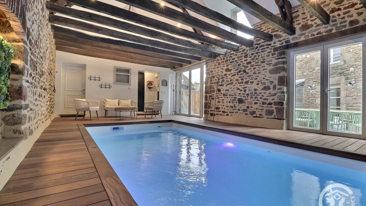 Photo of Outdoor in Romazy