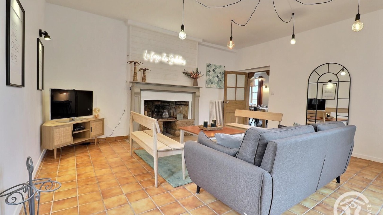 Photo of Others in Romazy