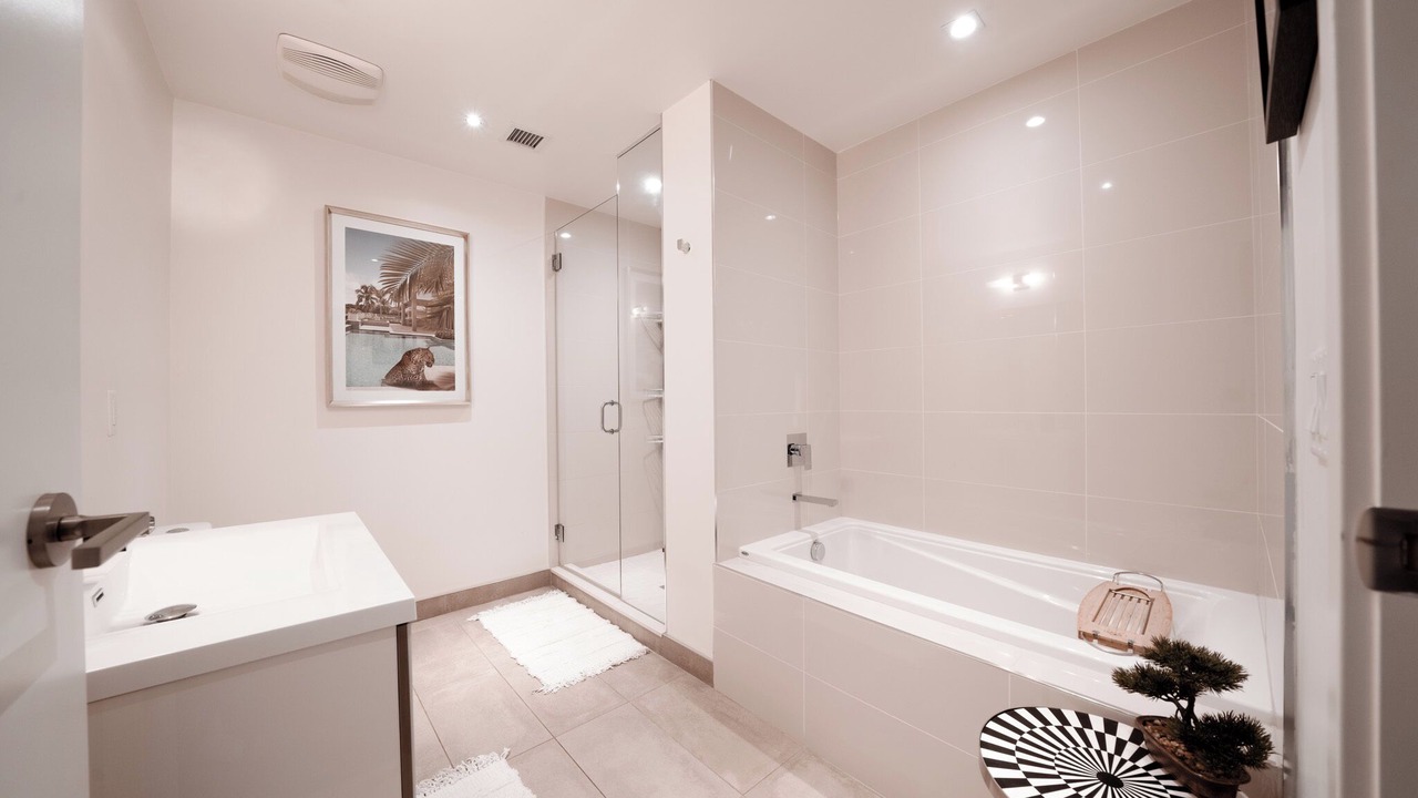 Photo of Bathroom in Connaught