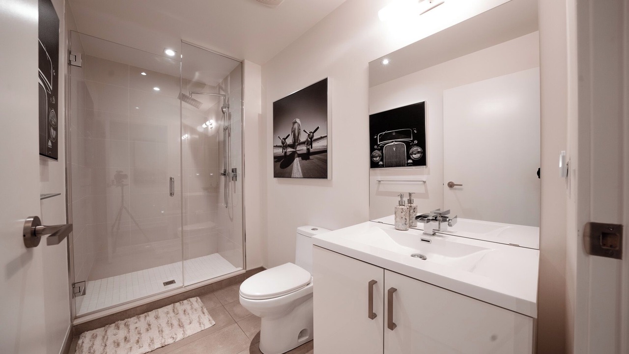 Photo of Bathroom in Connaught