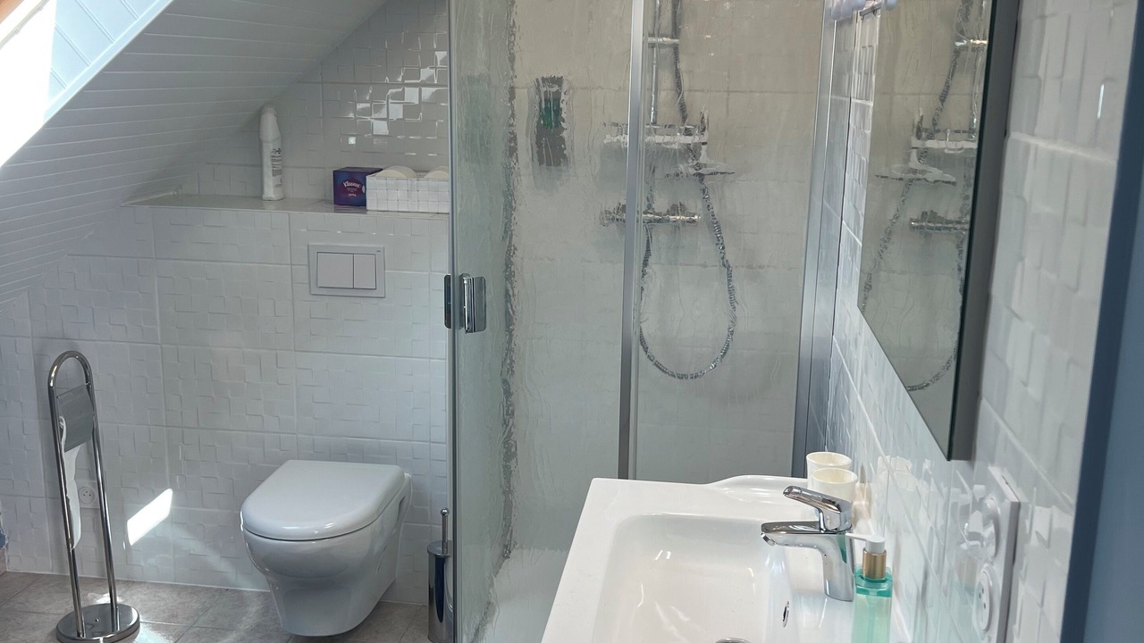 Photo of Bathroom in Maubourguet