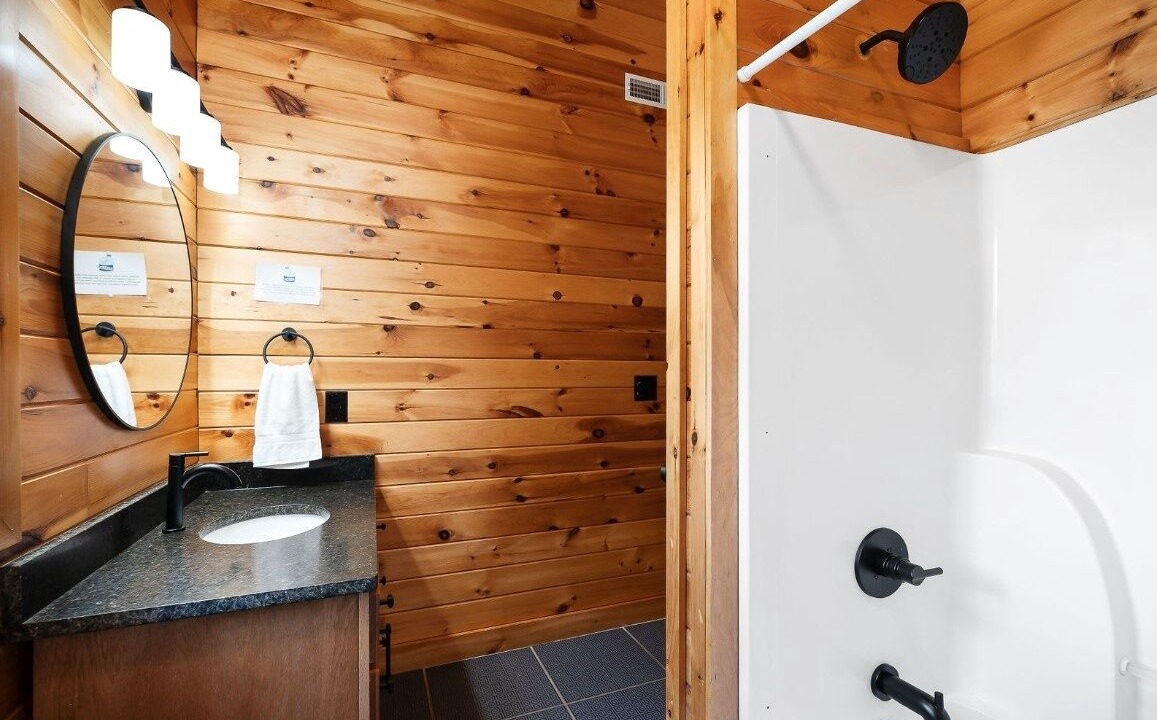 Photo of Bathroom in Allons