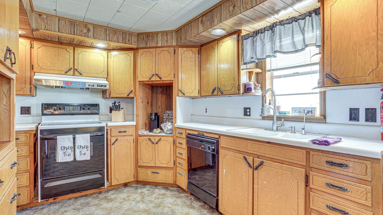 Photo of Kitchen in Hydro