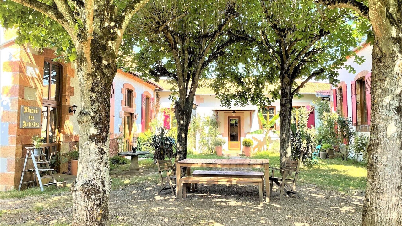 Photo of Outdoor in Saint-Desire