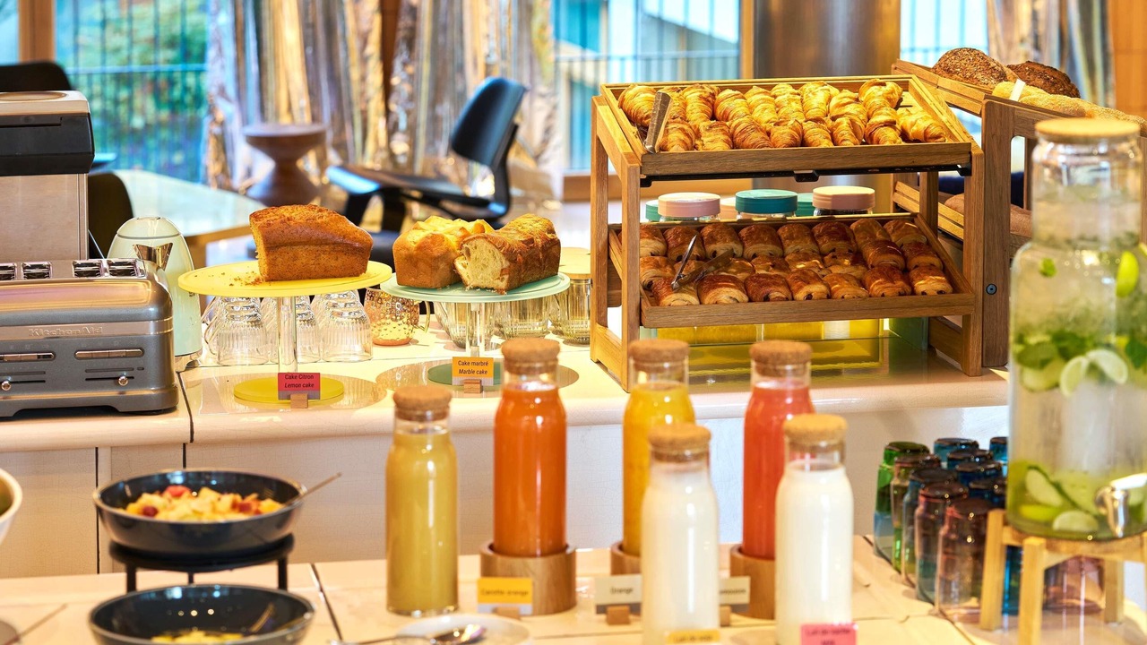 Photo of Others in Clichy