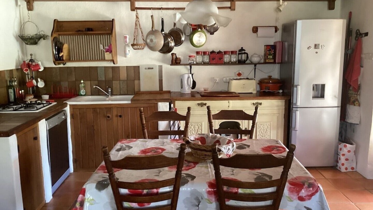 Photo of Kitchen in Sainte-Alauzie