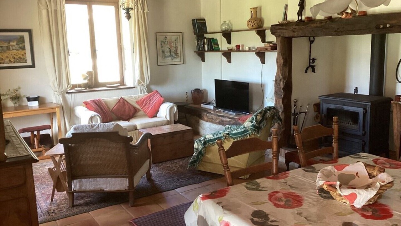 Photo of Livingroom in Sainte-Alauzie