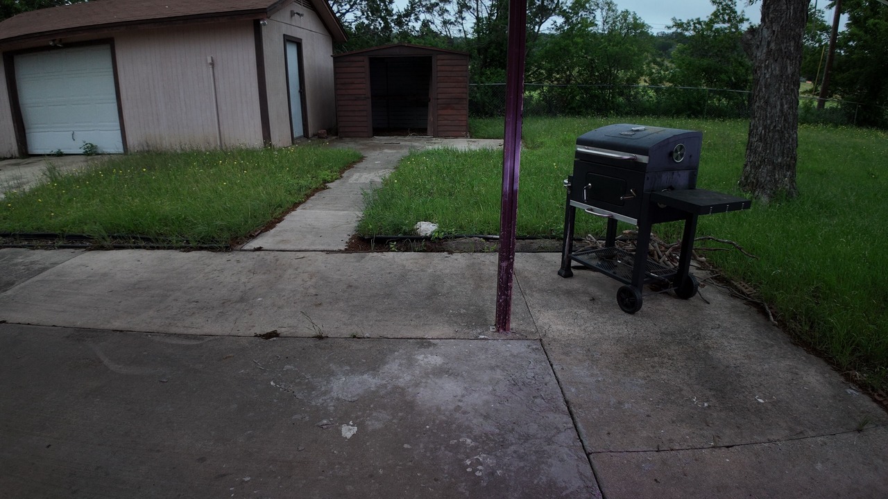 Photo of Outdoor in Leon Junction