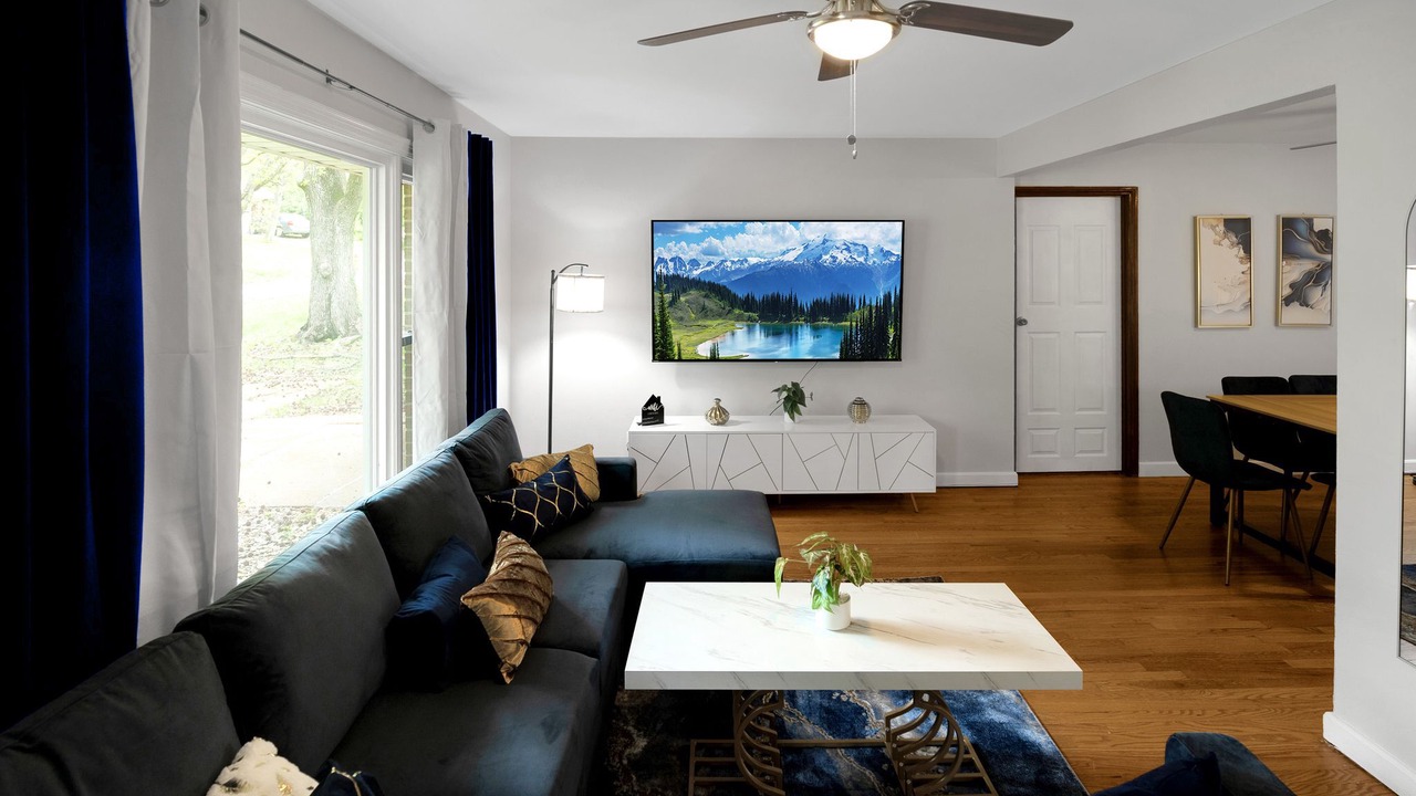 Photo of Livingroom in Ferguson