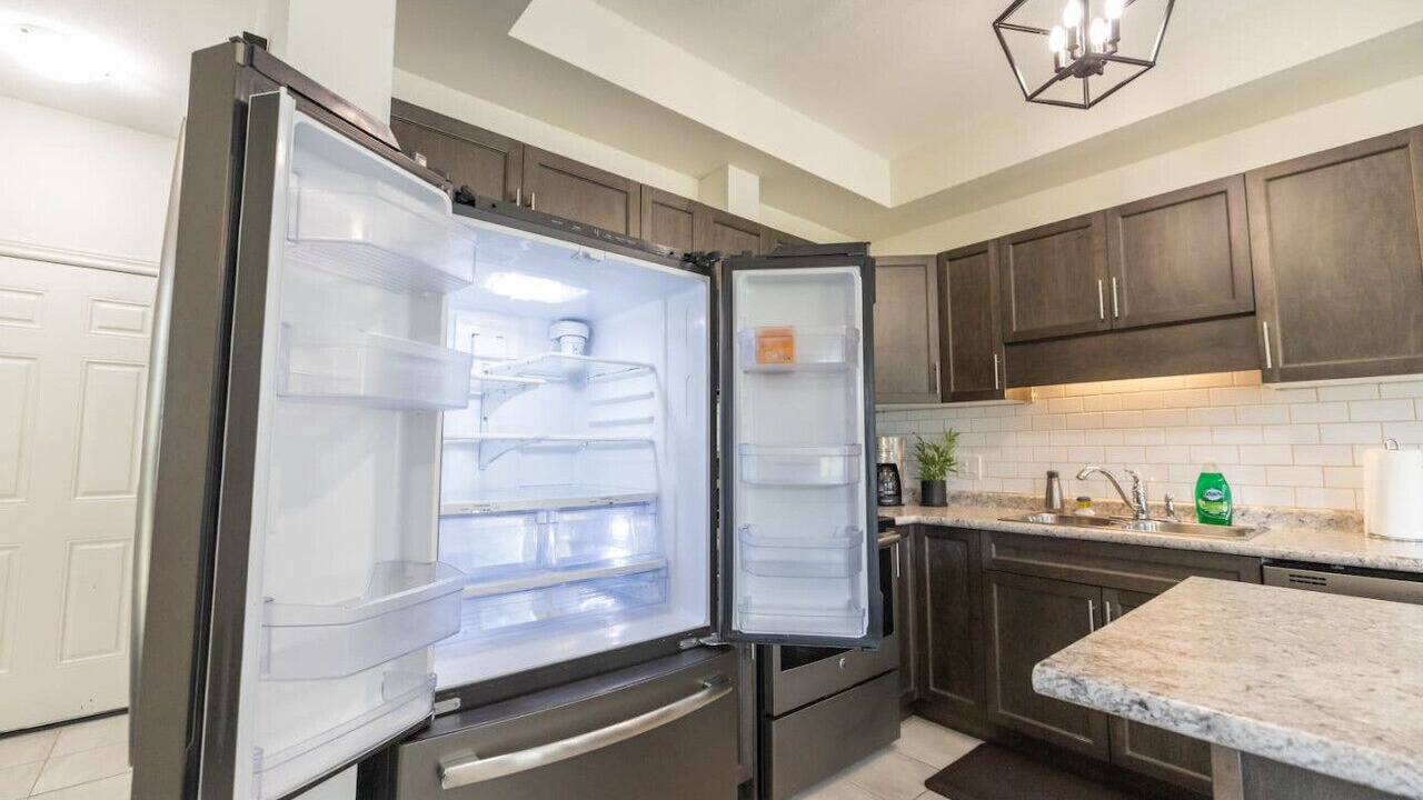 Photo of Kitchen in Thorold
