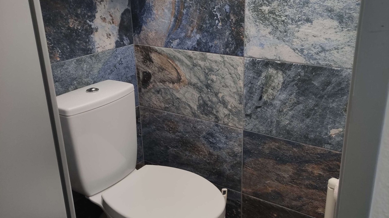 Photo of Bathroom in La Jetee