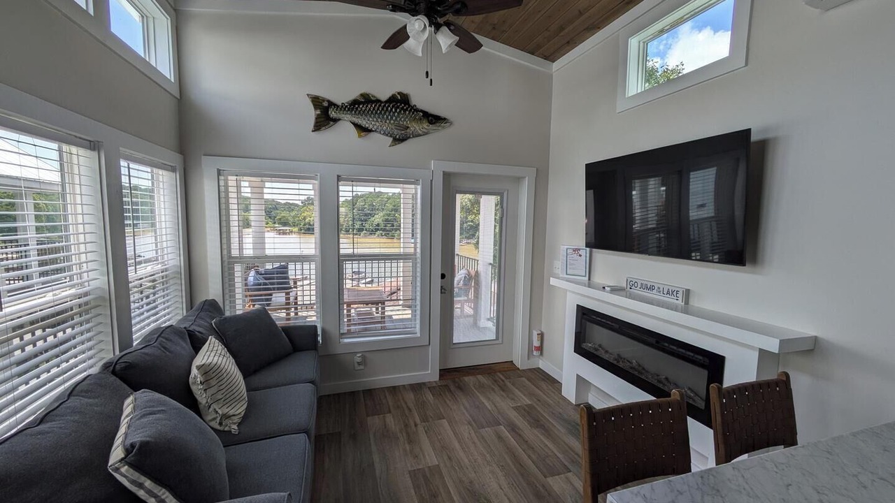 Photo of Livingroom in Sherrills Ford