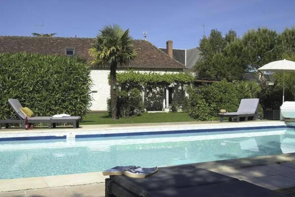 Photo of Outdoor in Les Ormes