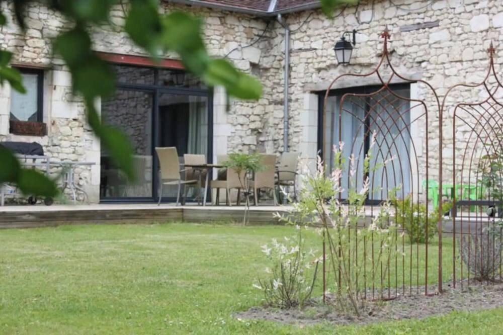 Photo of Outdoor in Les Ormes