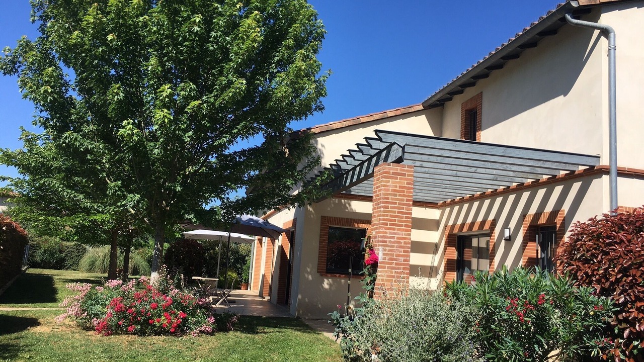 Photo of Outdoor in Longages