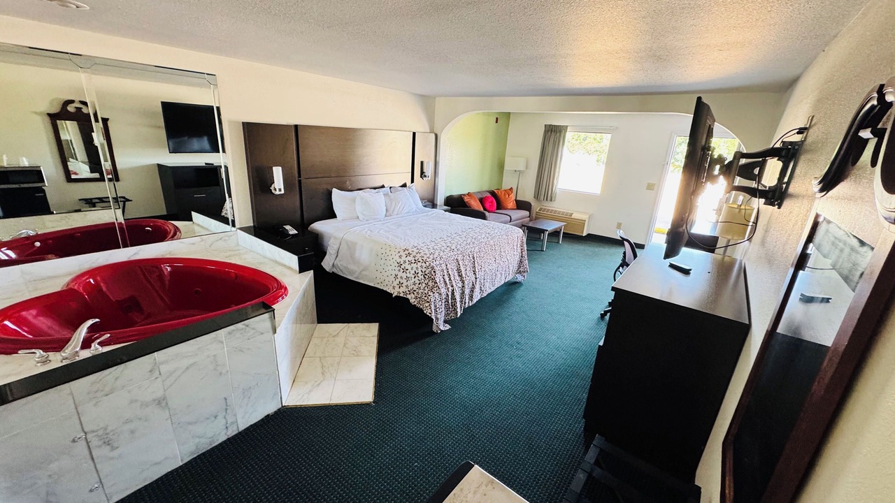 Photo of Others in Pine Mountain