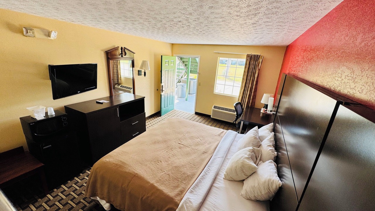 Photo of Others in Pine Mountain