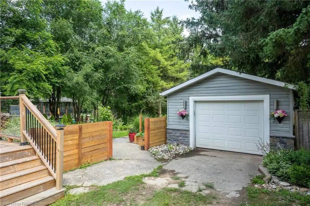 Photo of Outdoor in Grey Highlands