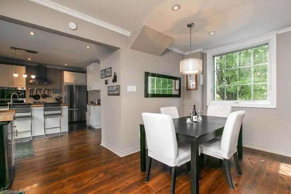 Photo of Kitchen in Grey Highlands