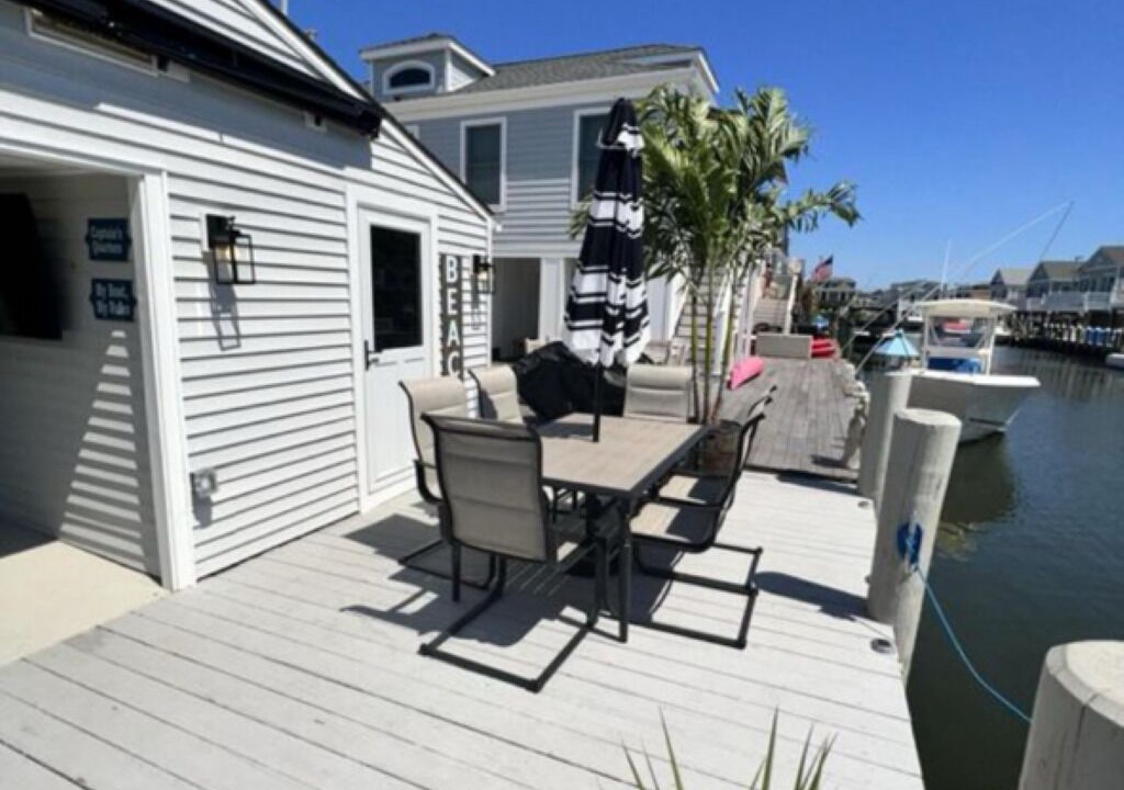 Photo of Outdoor in Ocean Beach III