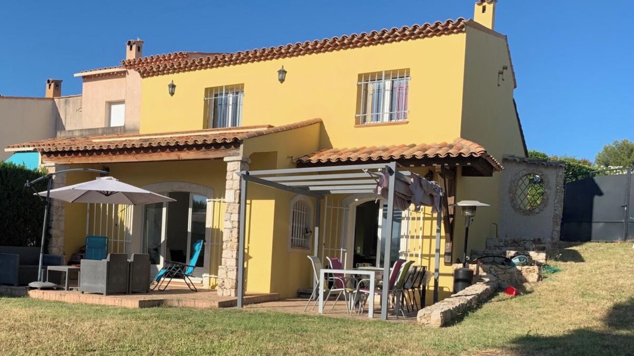 Photo of Outdoor in Montaleigne