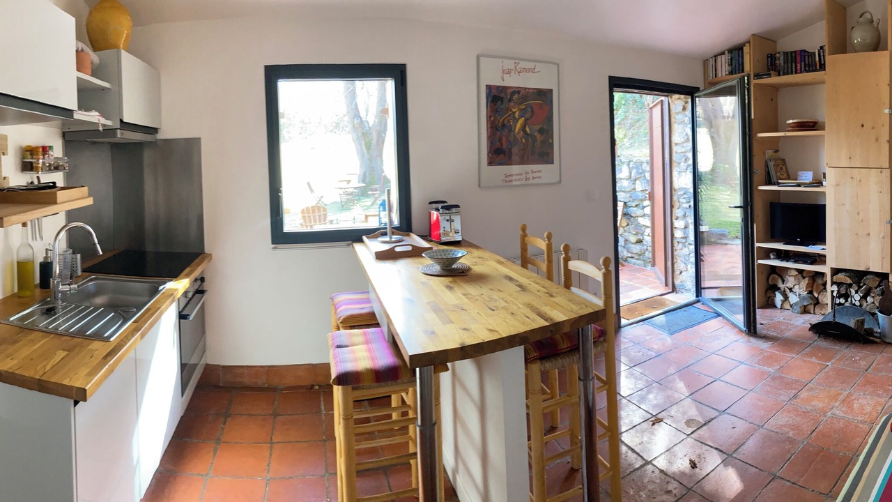 Photo of Kitchen in Reynes