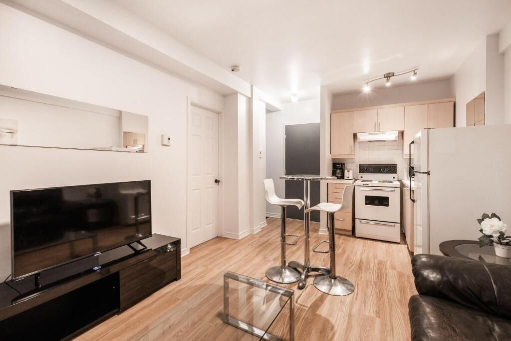 Photo of Livingroom in De Lorimier