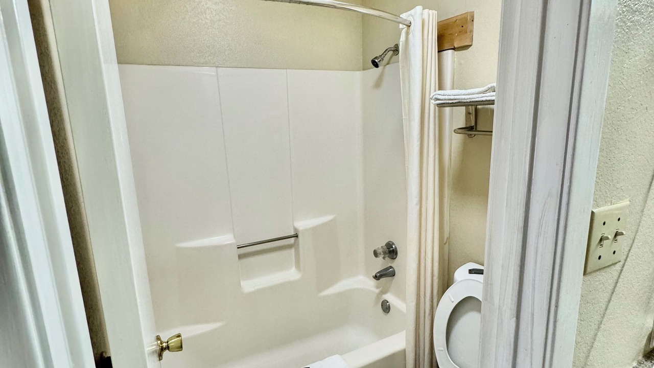 Photo of Bathroom in Seagoville