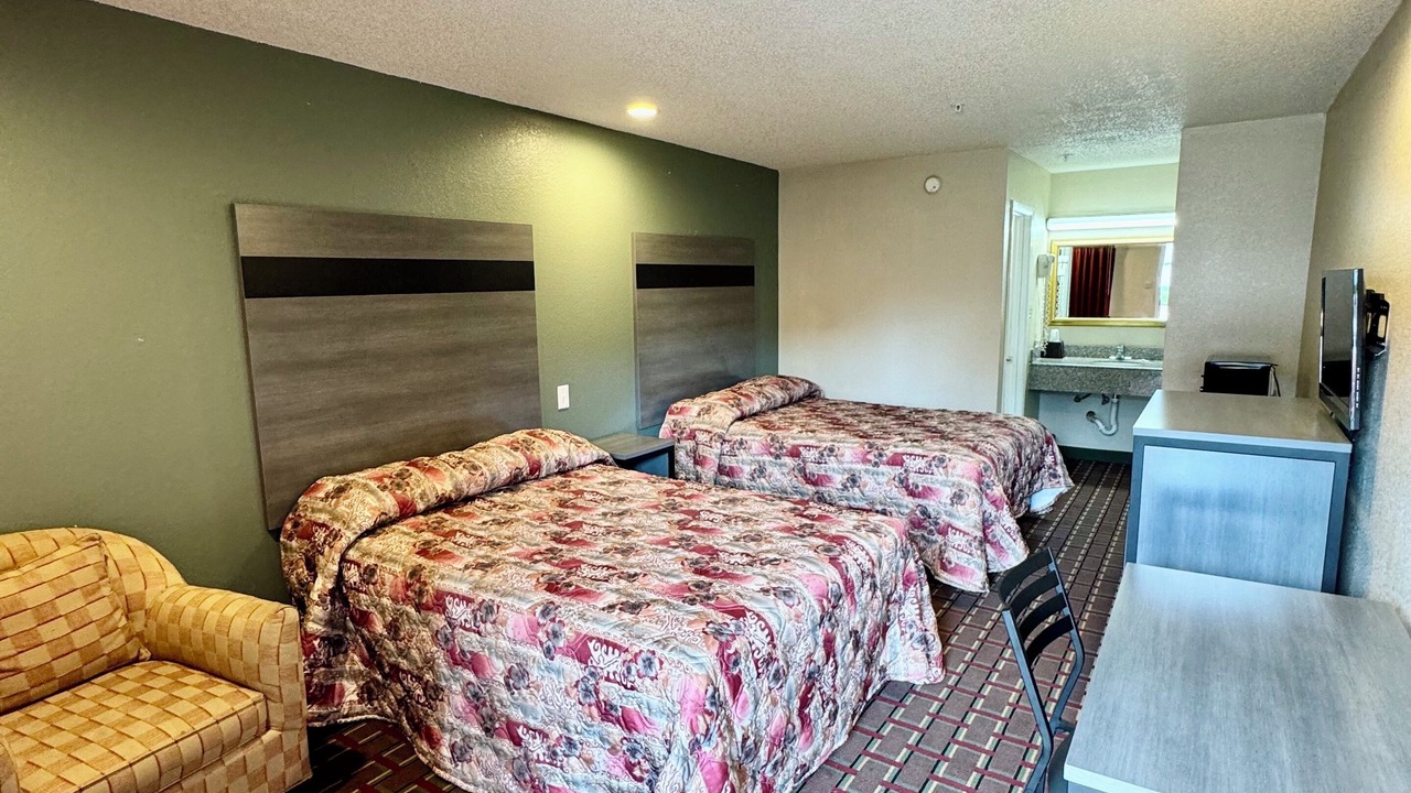 Photo of Bedroom in Seagoville