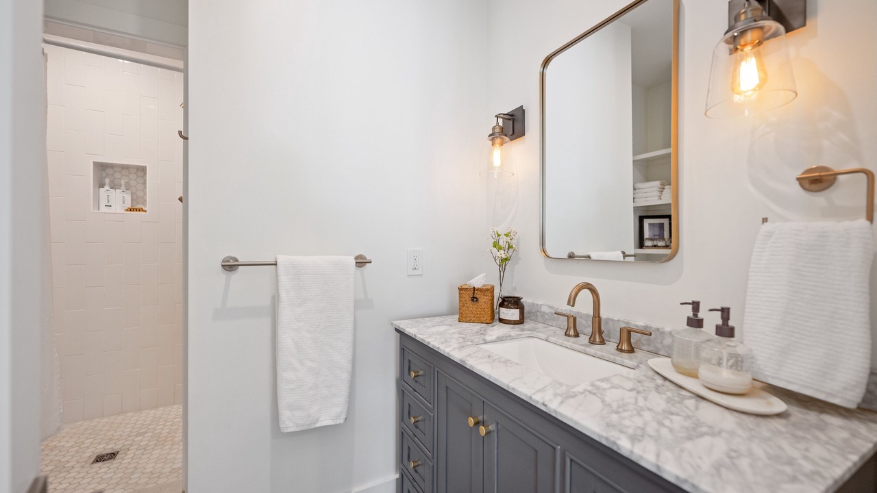 Photo of Others in Angwin