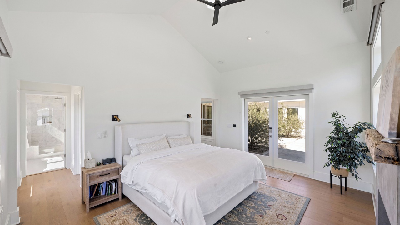 Photo of Bedroom in Angwin