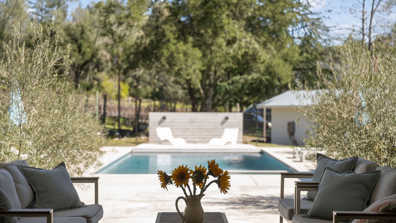 Photo of Others in Angwin