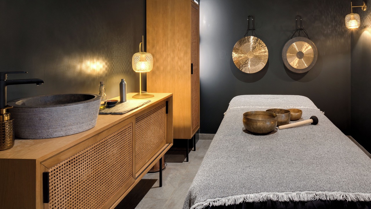 Photo of Bedroom in Neussargues en Pinatelle