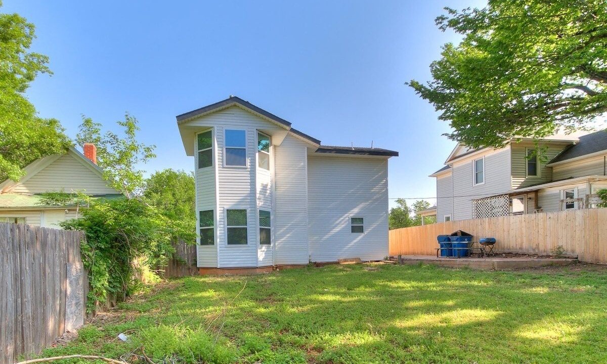 Photo of Outdoor in Guthrie