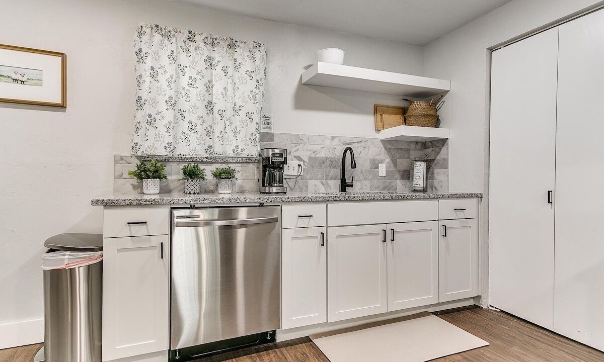Photo of Kitchen in Guthrie
