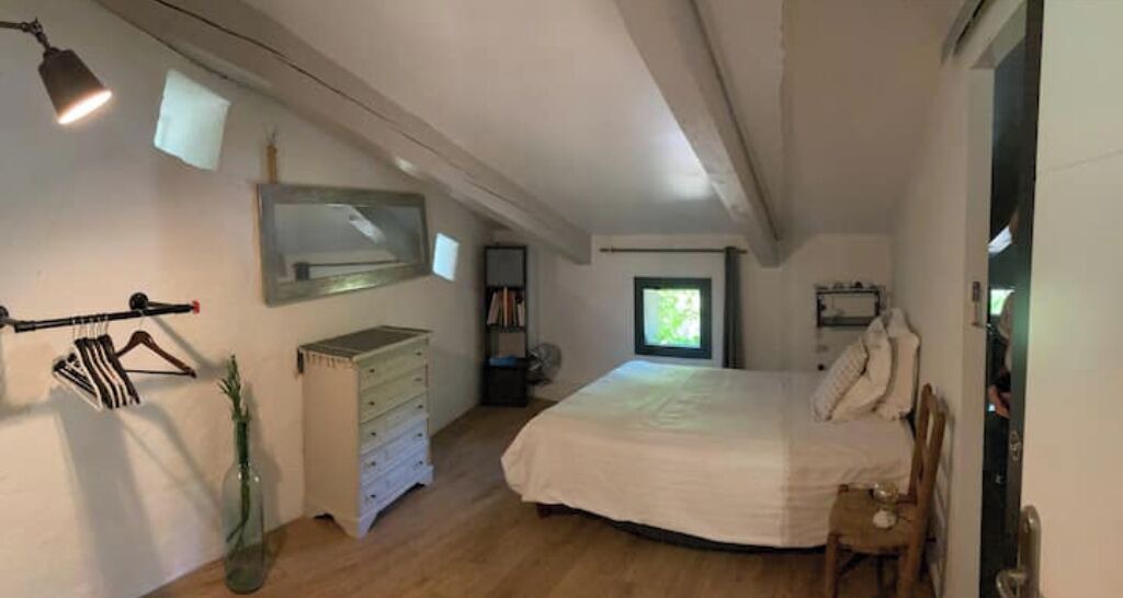 Photo of Bedroom in Reynes