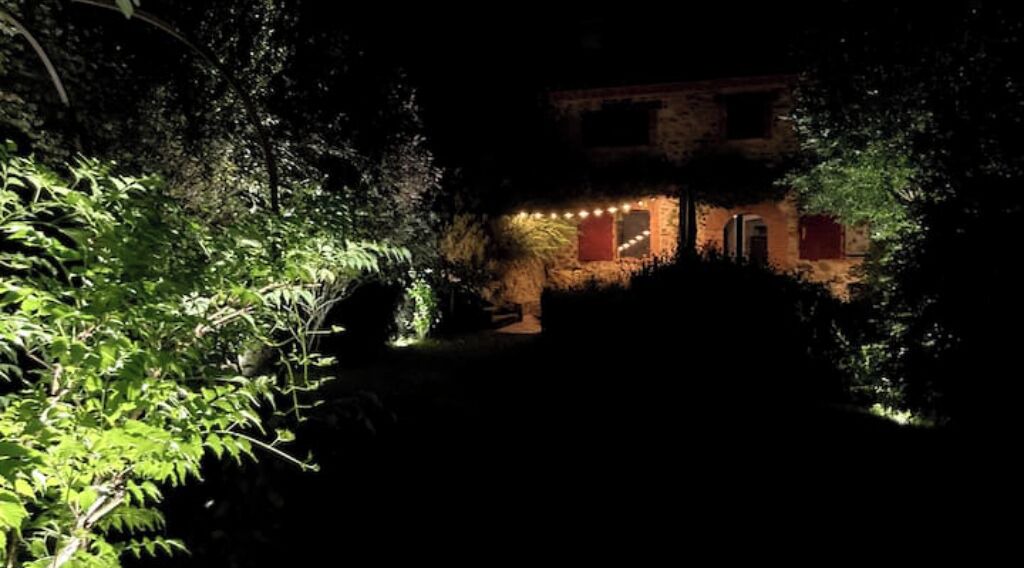 Photo of Outdoor in Reynes