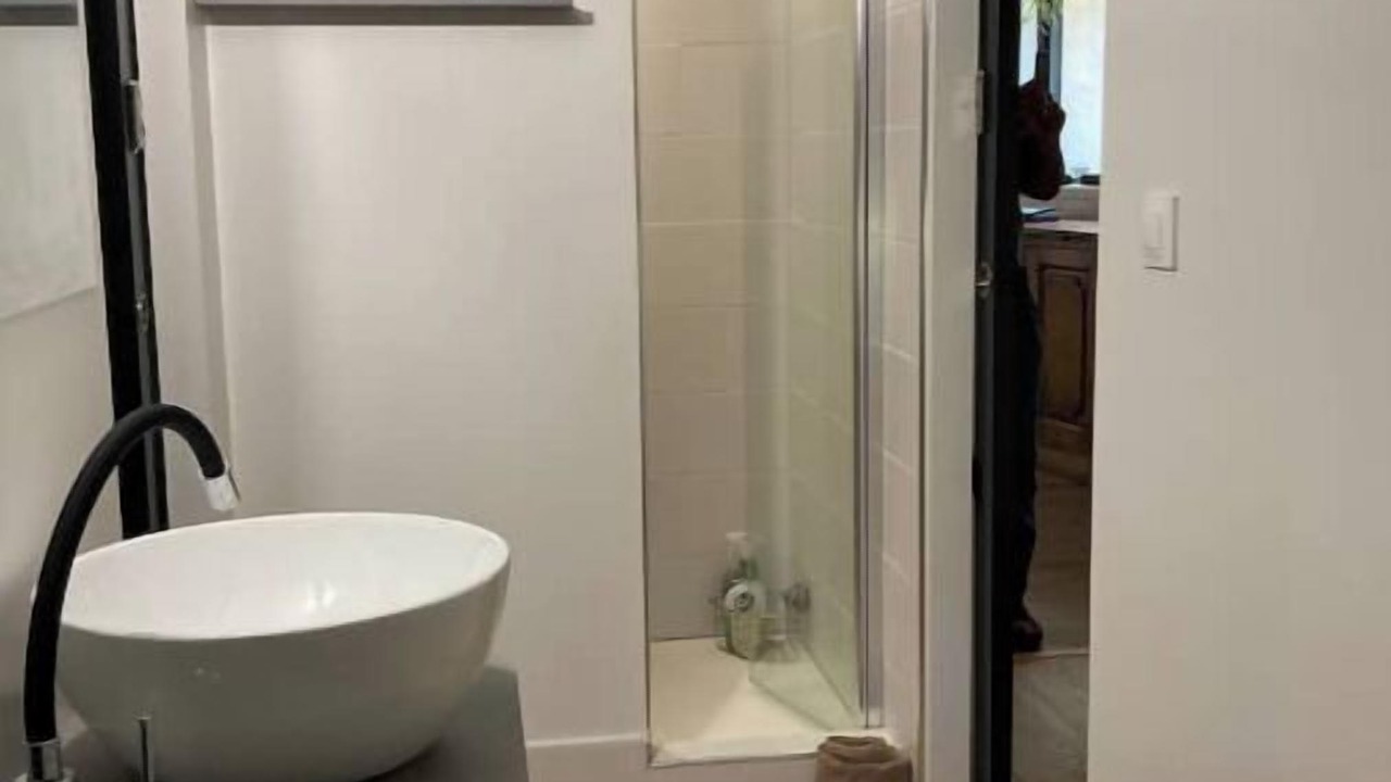 Photo of Bathroom in Reynes