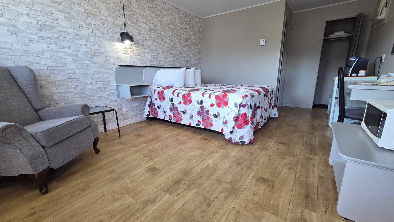 Photo of Bedroom in Degelis