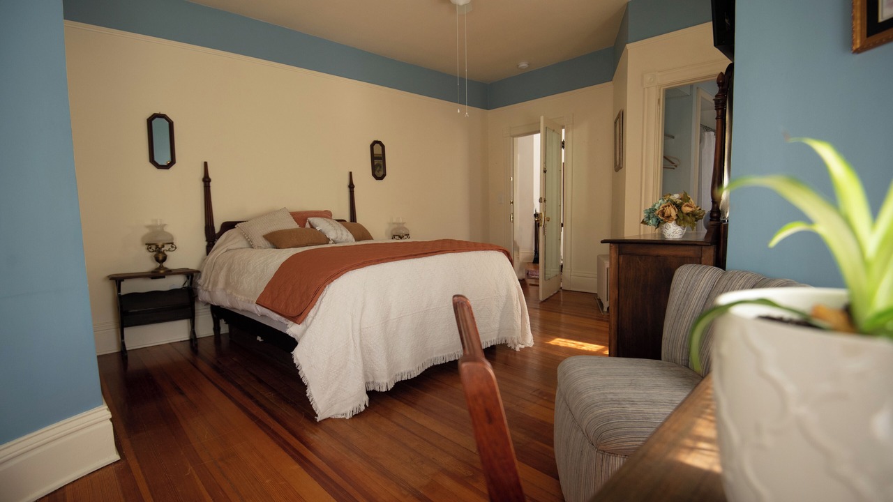 Photo of Bedroom in Buffalo