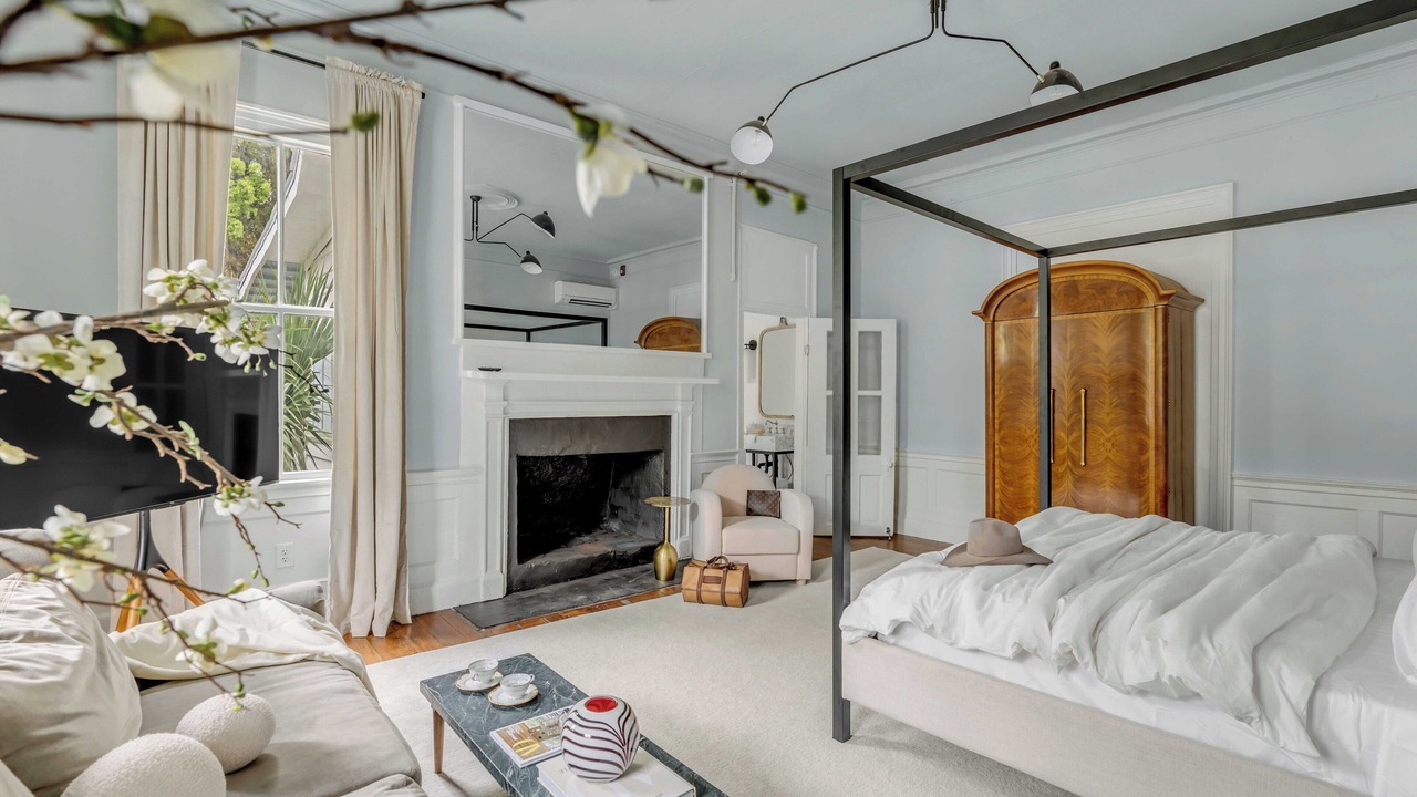 Photo of Others in The Old Commons