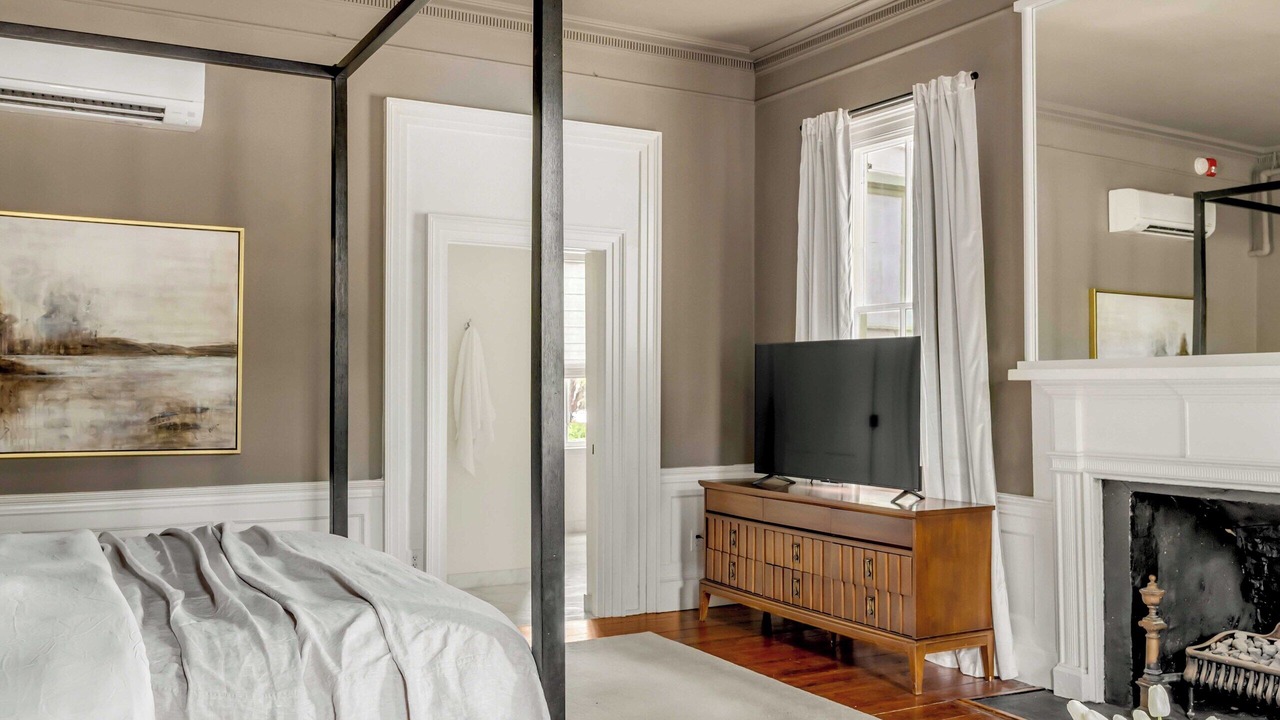 Photo of Others in The Old Commons