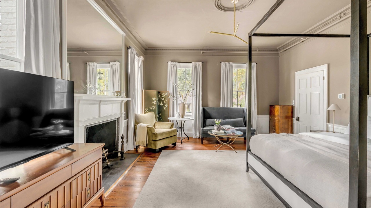 Photo of Others in The Old Commons