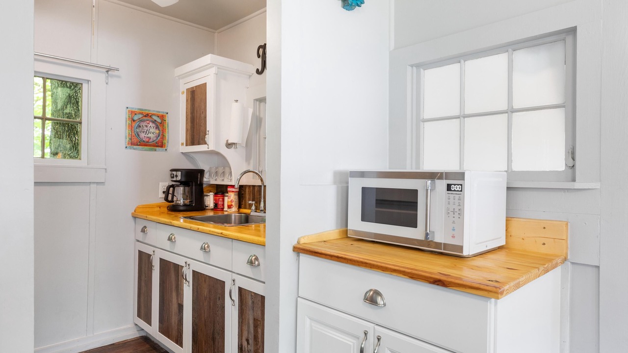 Photo of Kitchen in Rockaway Beach
